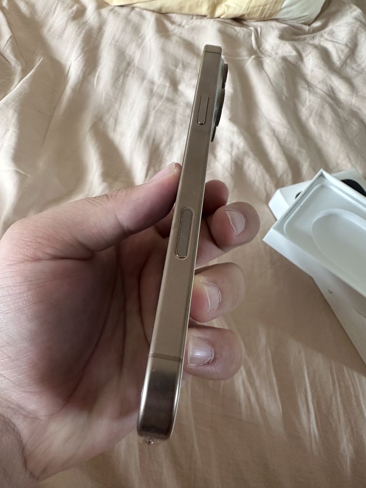 iPhone 16 Pro Max 512 сим с коробкой 100% акумулятор