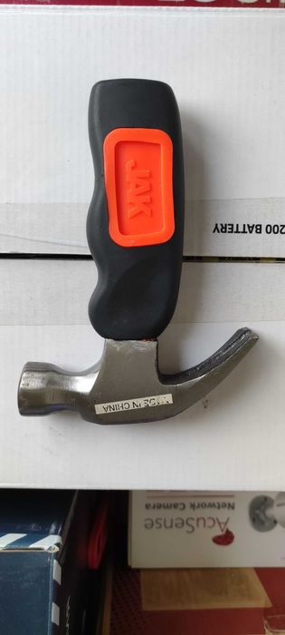 Молоток плотницкий строительный короткий JAK