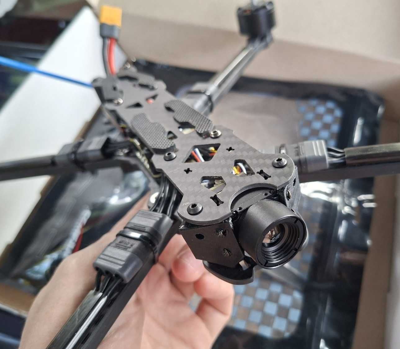 теплловізійний 10 дюймовий FPV дрон 3.3Ggz Rush solo max 4W  2.4Ggz