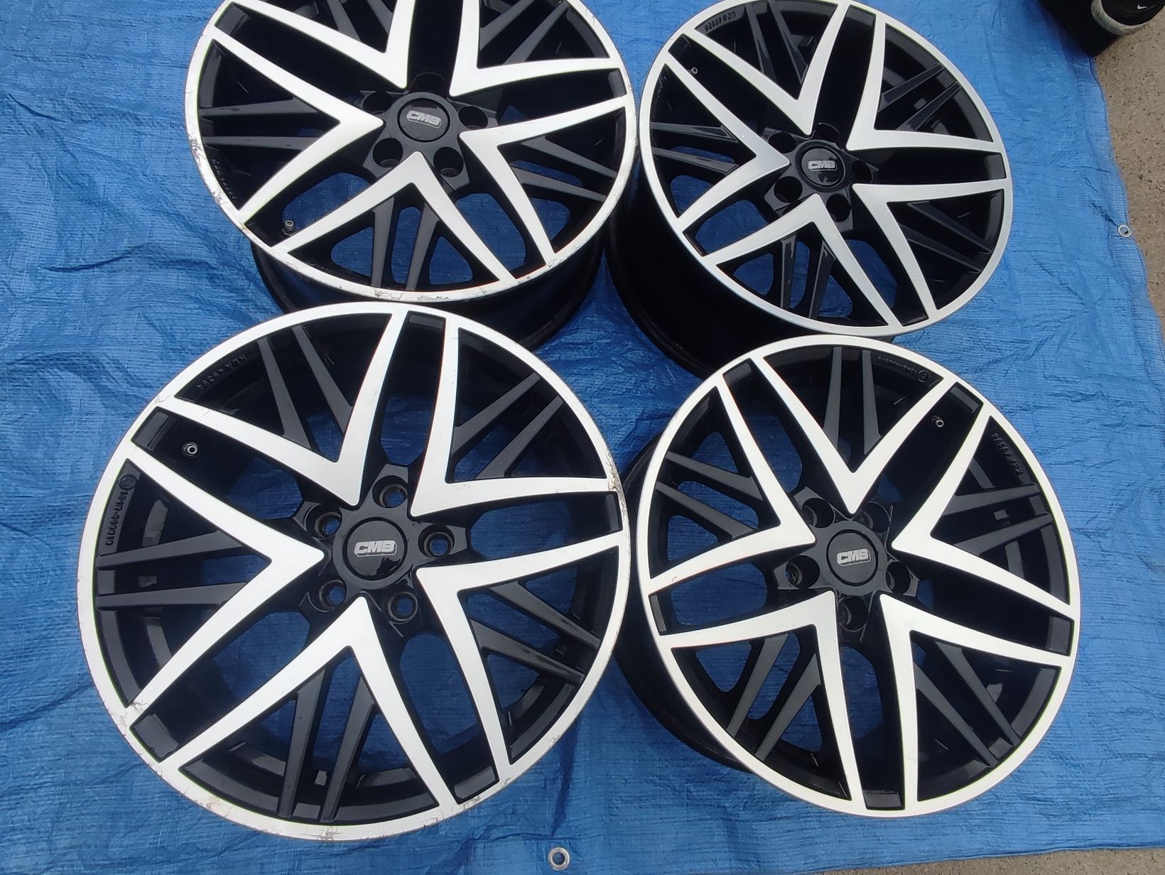 Felgi aluminiowe 17 5x112 Audi Volkswagen Skoda