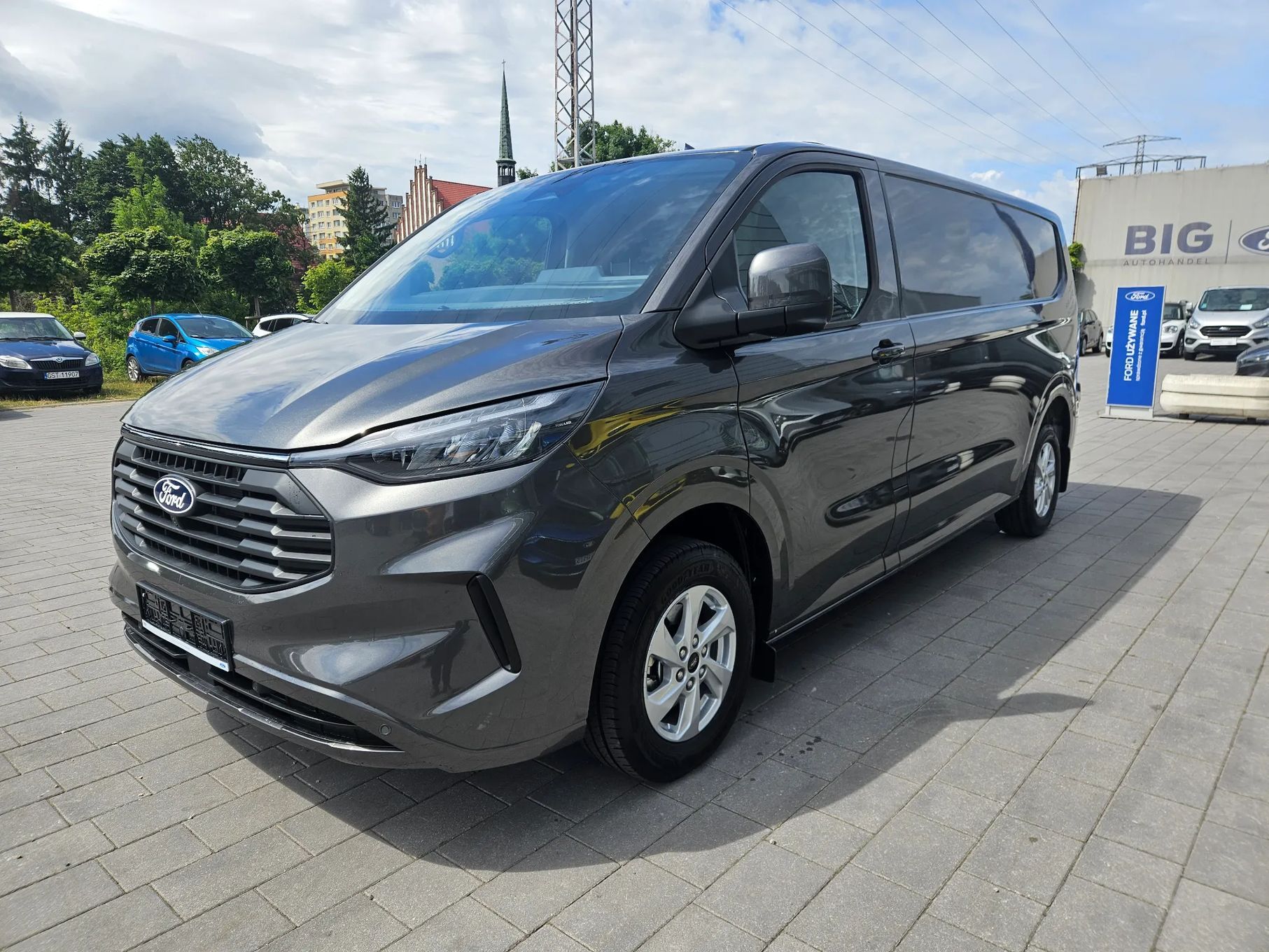 Ford Transit Custom  Ford Transit Custom VAN L2H1 2.0 EcoBlue 170 KM A8 FWD LIMITED