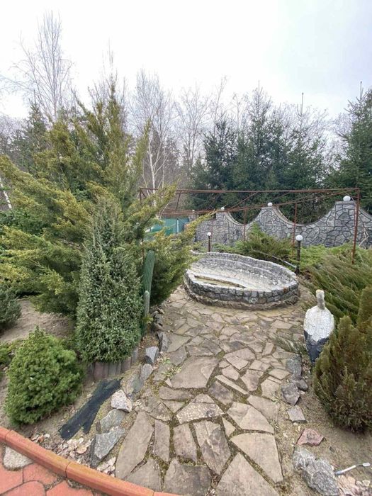 Будинок із зрубу в Берізках.