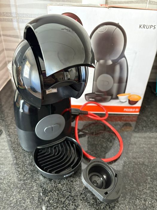 Máquina de café Dolce Gusto Piccolo XS