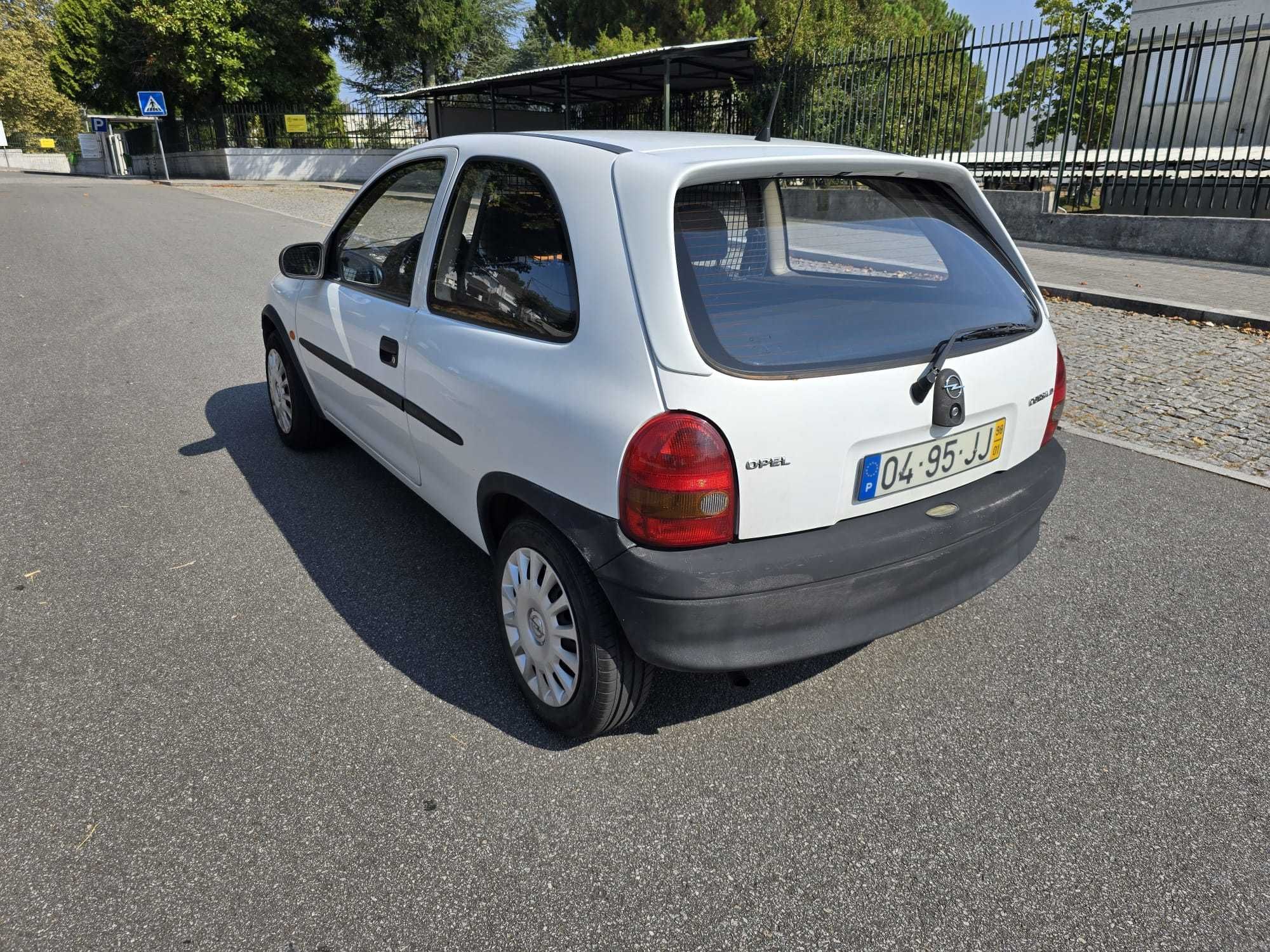 Opel Corsa 1.7 (Isuzu)