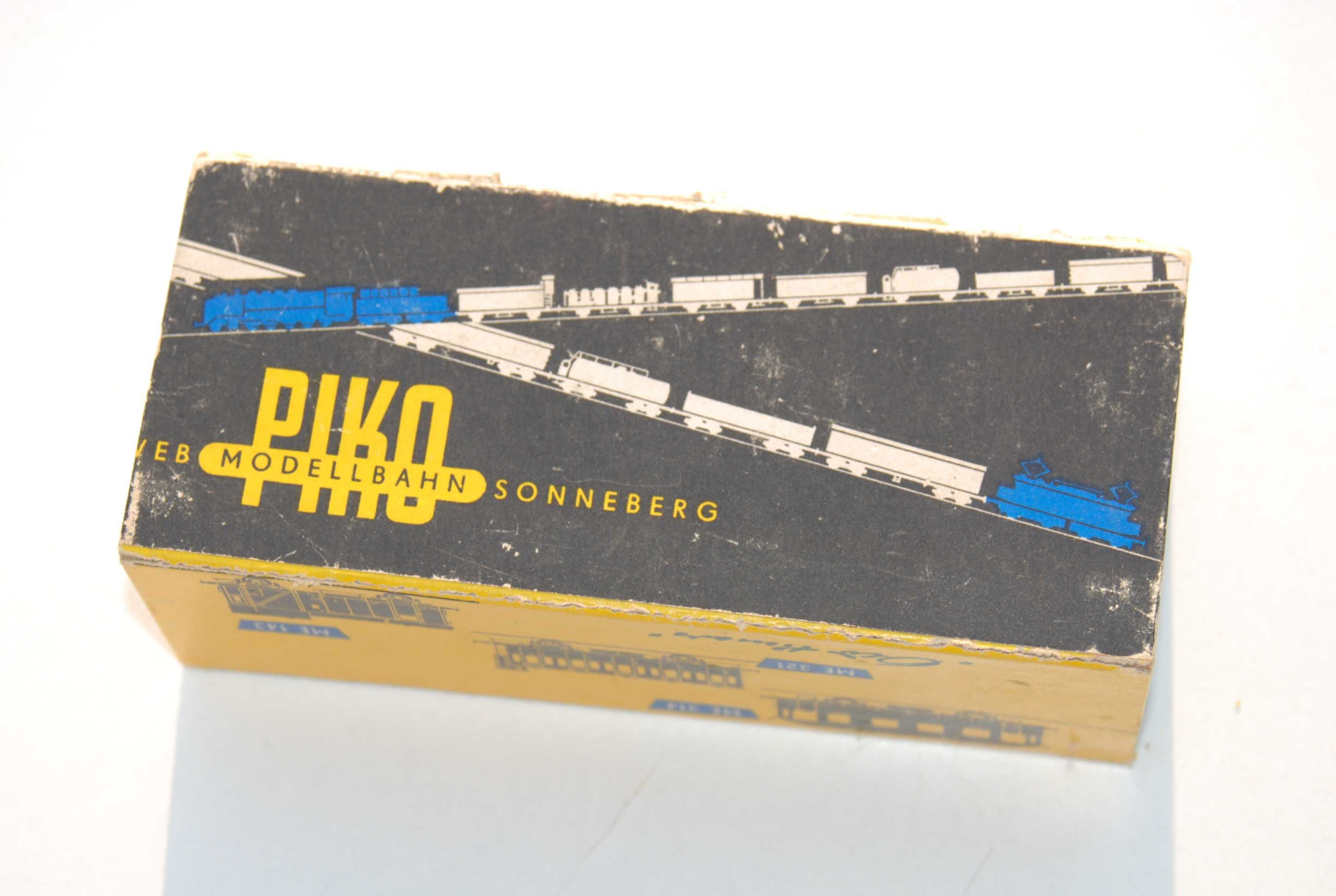Stara zabawka wagon towarowy kwasiarka PIKO DR 537416 unikat
