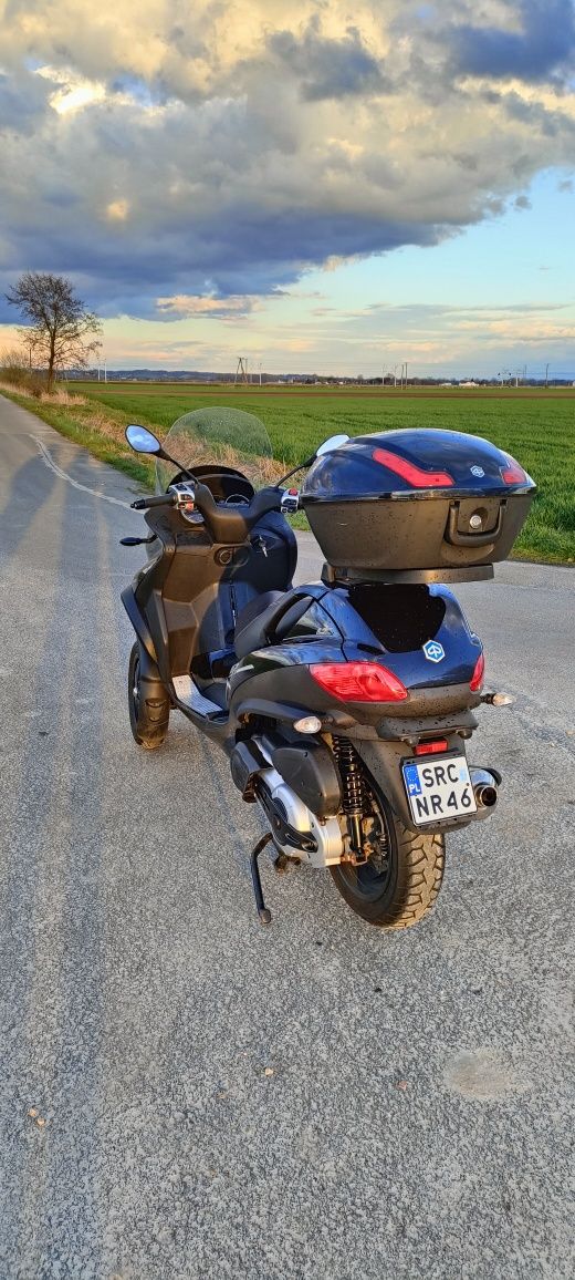 Piaggio Mp3 500 kat.B L5e zarejestrowany ubezpieczony