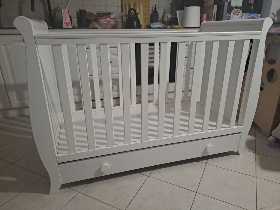 Białe łóżeczko MISZA z szufladą