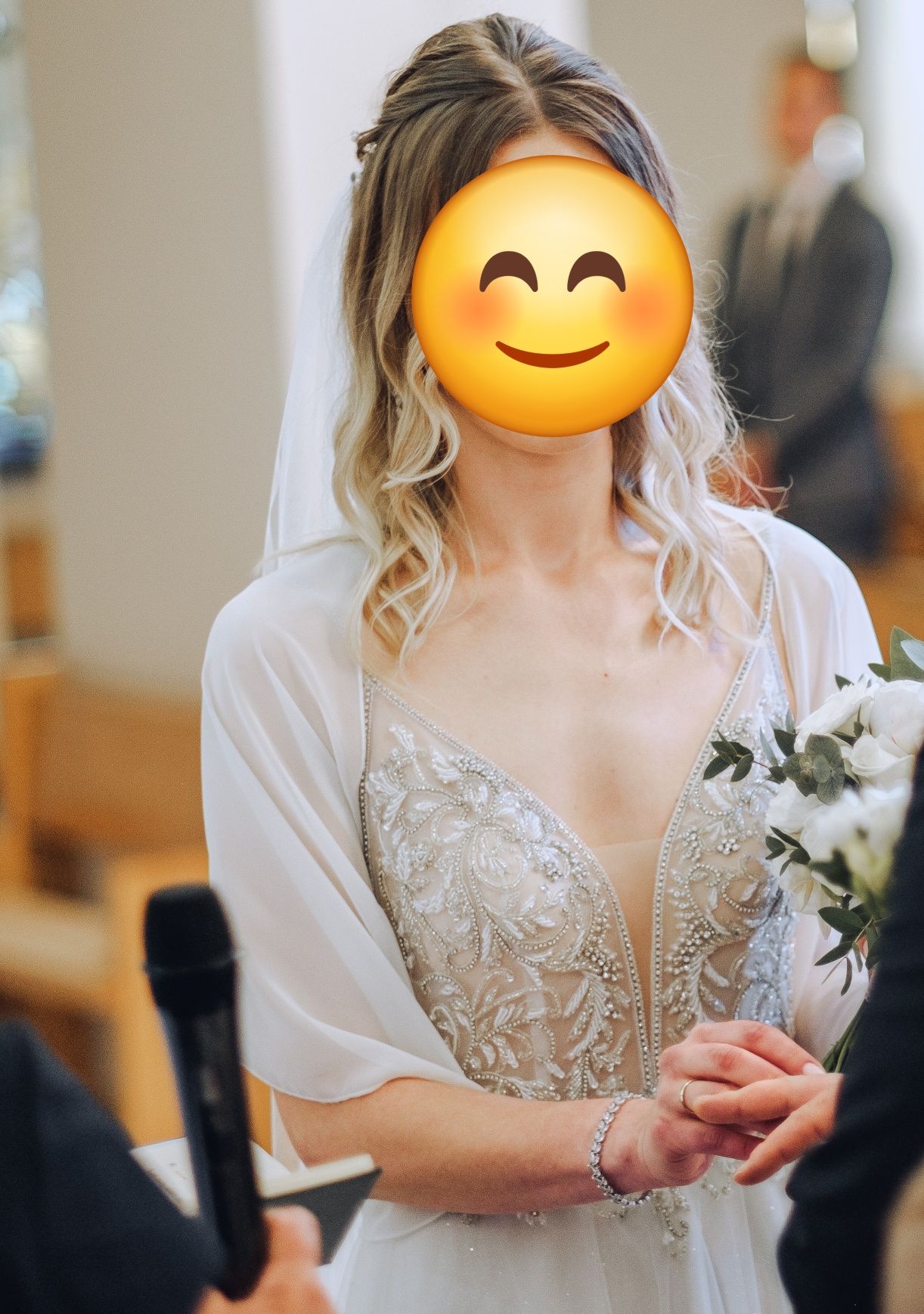 Suknia ślubna Herm's Bridal Dubai + gratis szal