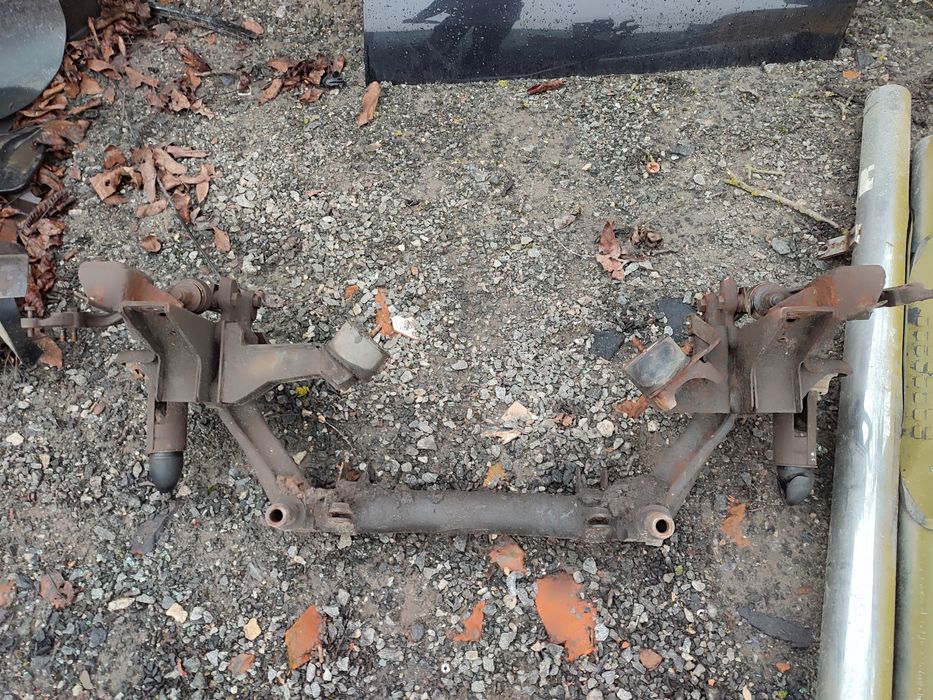 Передняя балка на Нива Шевроле ВАЗ 2123 Chevrolet Niva