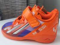 Buty sportowe pomaranczowe Adidas Messi,na rzepy/roz. 22/14 cm.