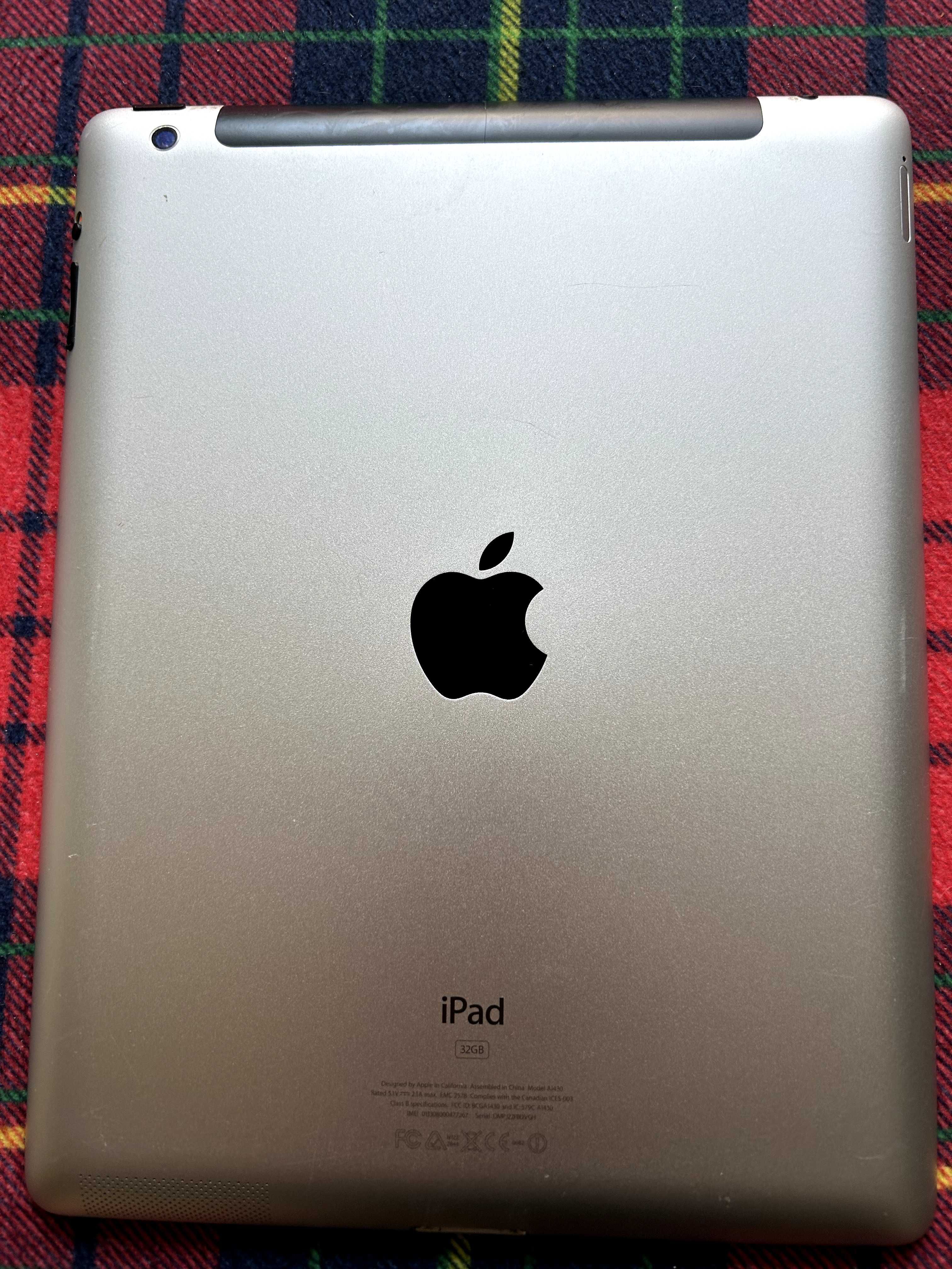 iPad 3 z uchwytem do statywu