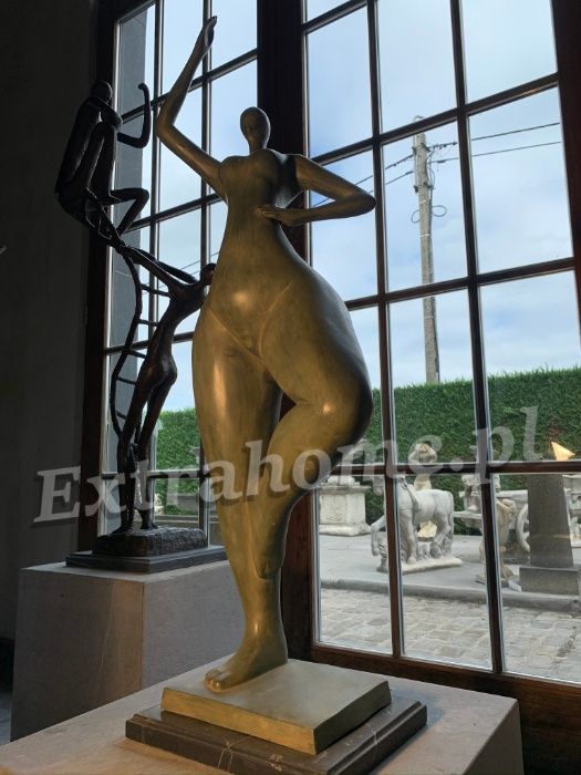 Figura z brązu. Thick lady Nowoczesna kobita w stylu Rubensa H: 84 cm.