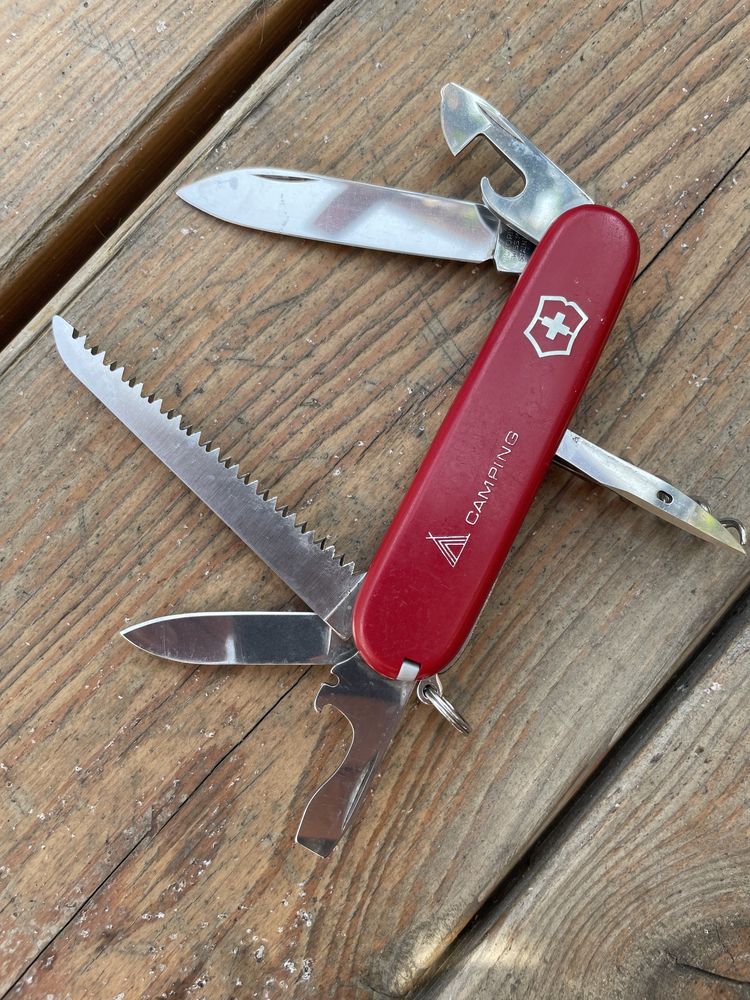 Victorinox Camper