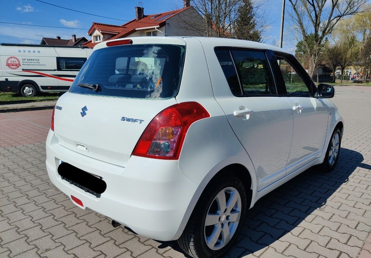 Suzuki Swift 1.3 Klimatyzacja 5-Drzwi Super Stan