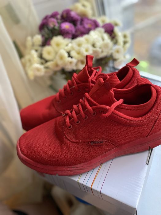 Чоловічі кросівки