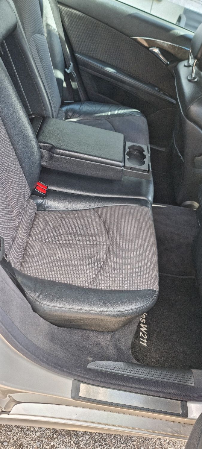 Mercedes w211 Avantgarde 2.2 cdi automat, xenon,kombi