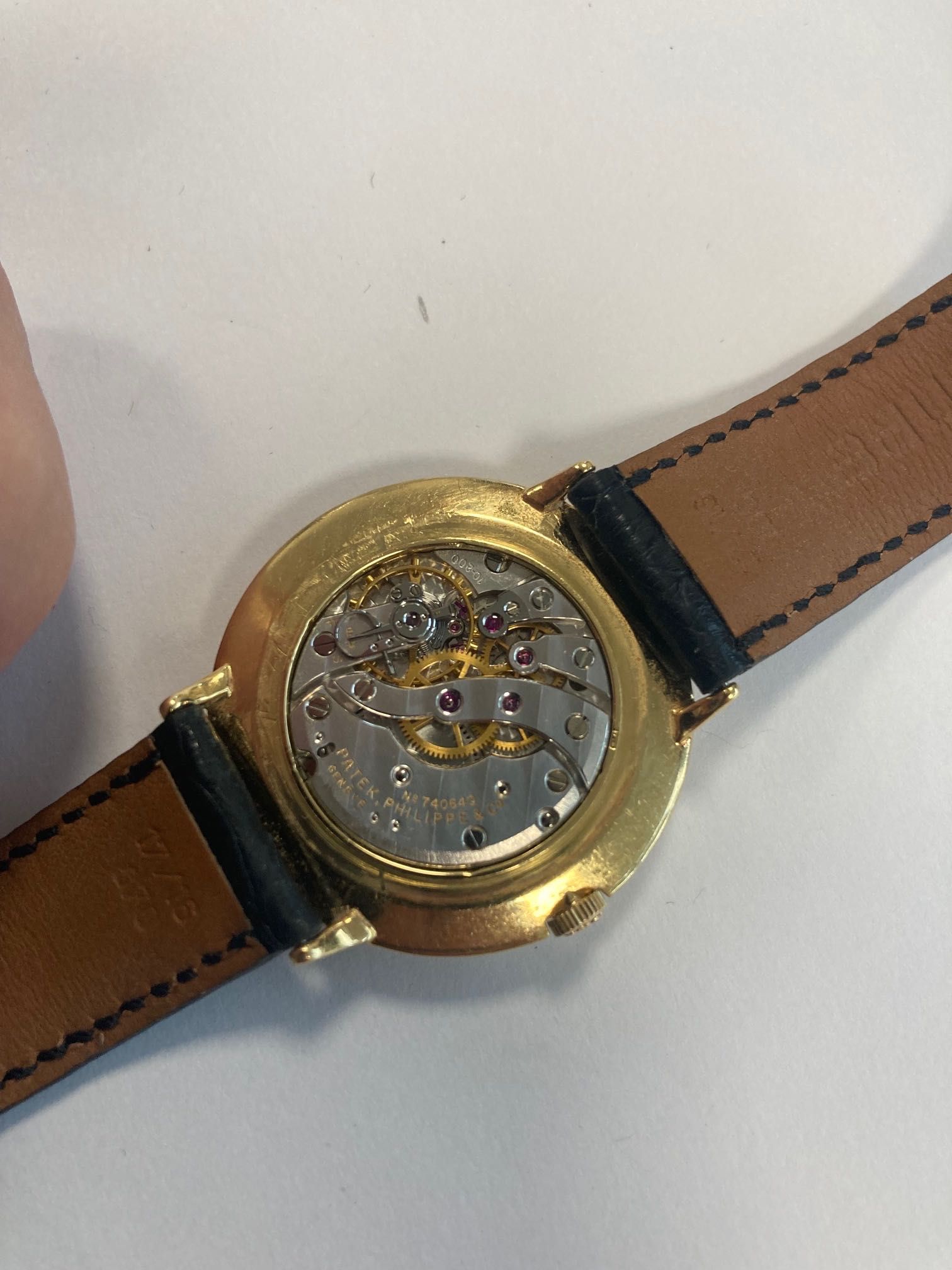 Patek Philippe Calatrava, elegancja użytkowa i doskonała lokata.