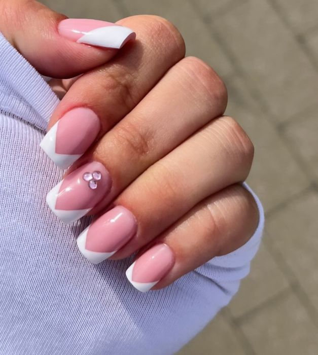 Paznokcie żelowe, manicure hybrydowy, pedicure, mobilnie