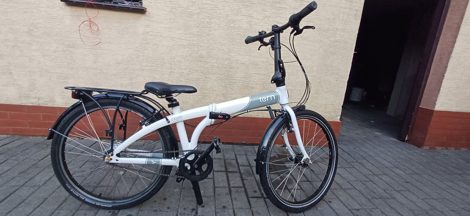 Rower  Tern Node D7i