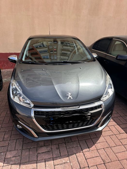 Peugeot 208 1.2 VTi ST Style