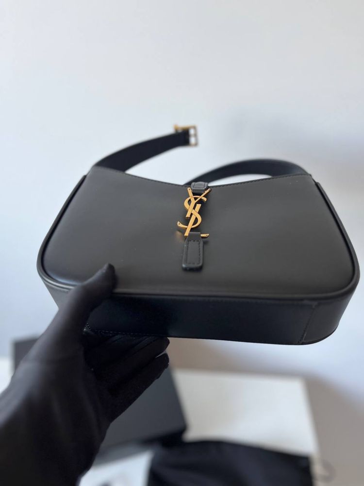 Сумочка в стилі ysl saint laurent