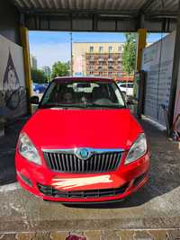 Skoda fabia 2012 czerwony