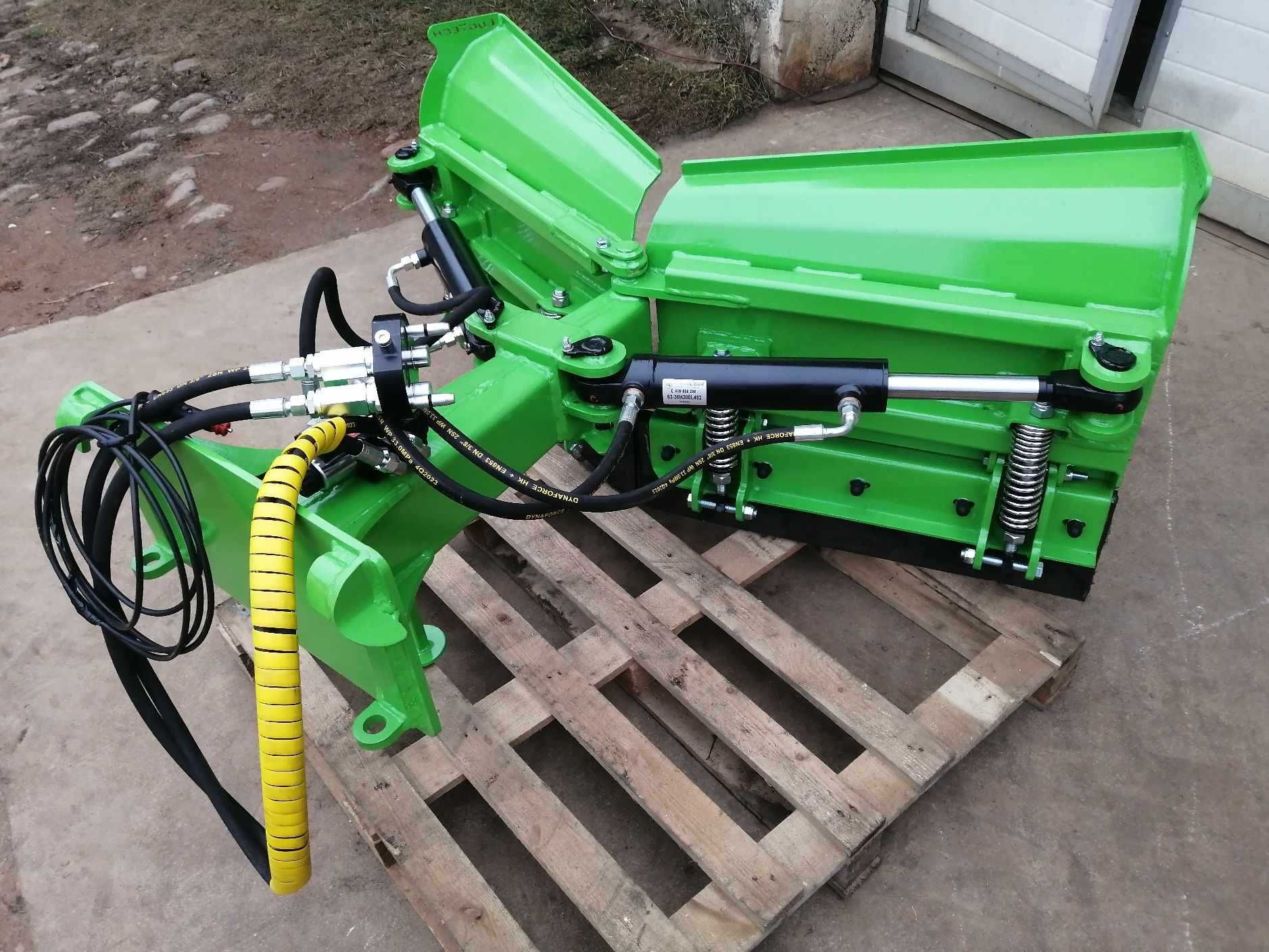 Pług do śniegu AVANT MULTIONE plug strzalkowy