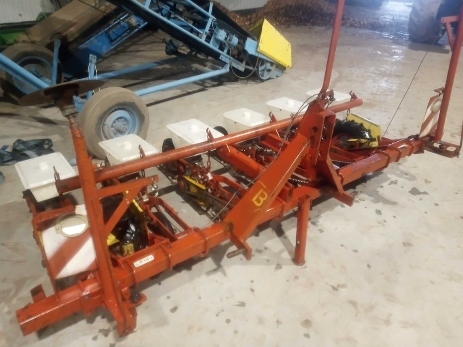 Siewnik do buraków gama 5 nowy typ