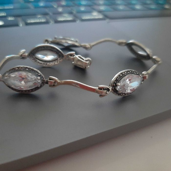 Piękna stara bransoletka