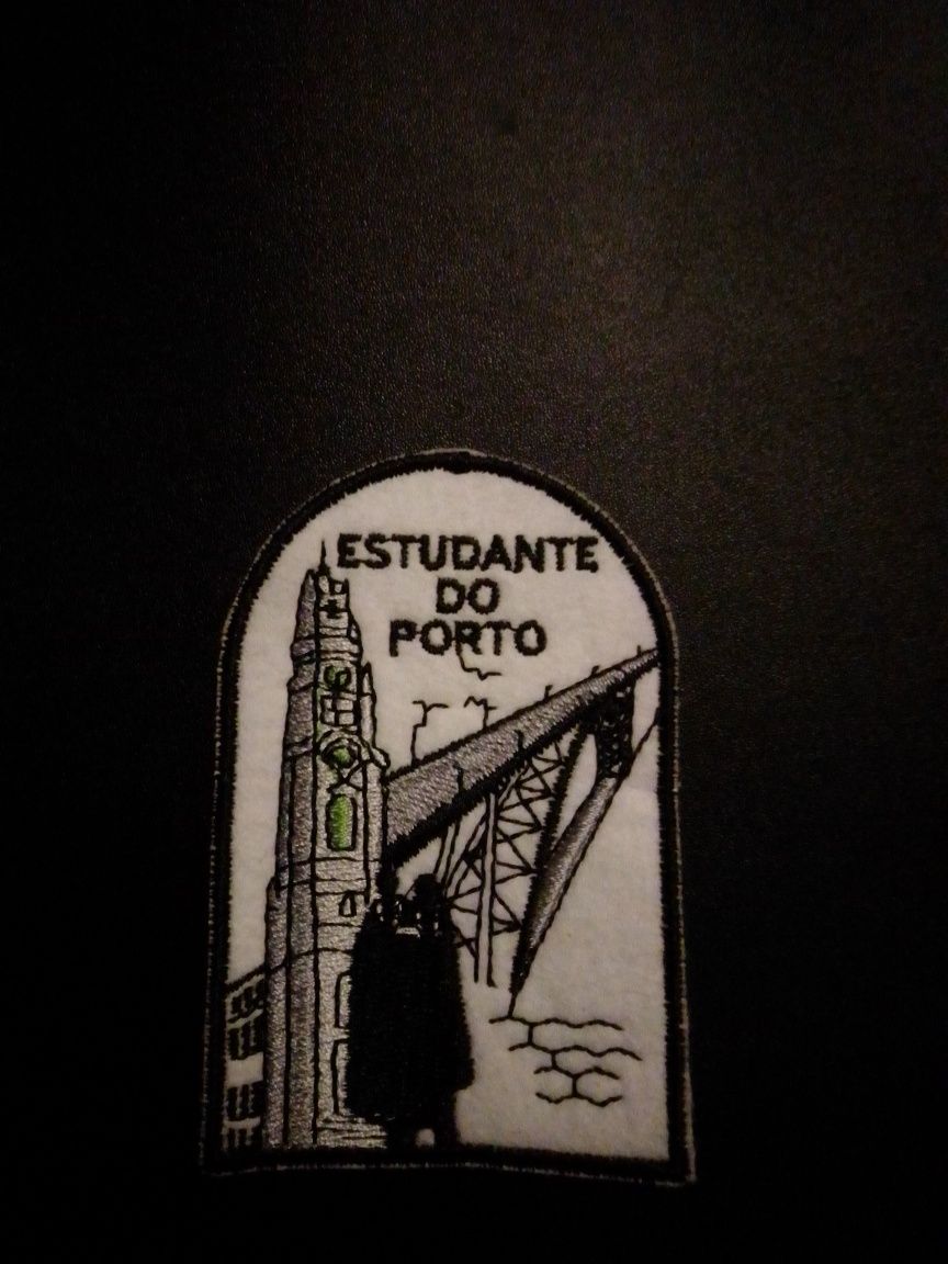 Emblema para capa de estudante