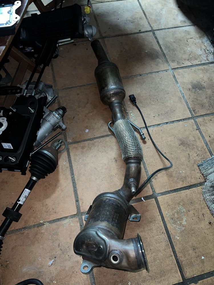 VW Taigo para peças