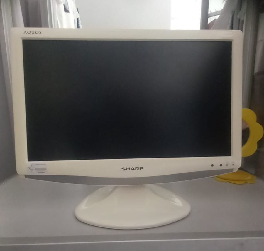 Telewizor SHARP Aquos LC-19A1E-WH