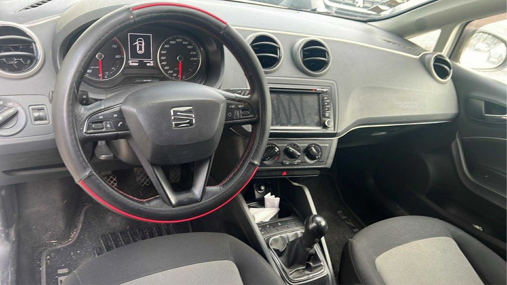 SEAT IBIZA 2017 gasolina