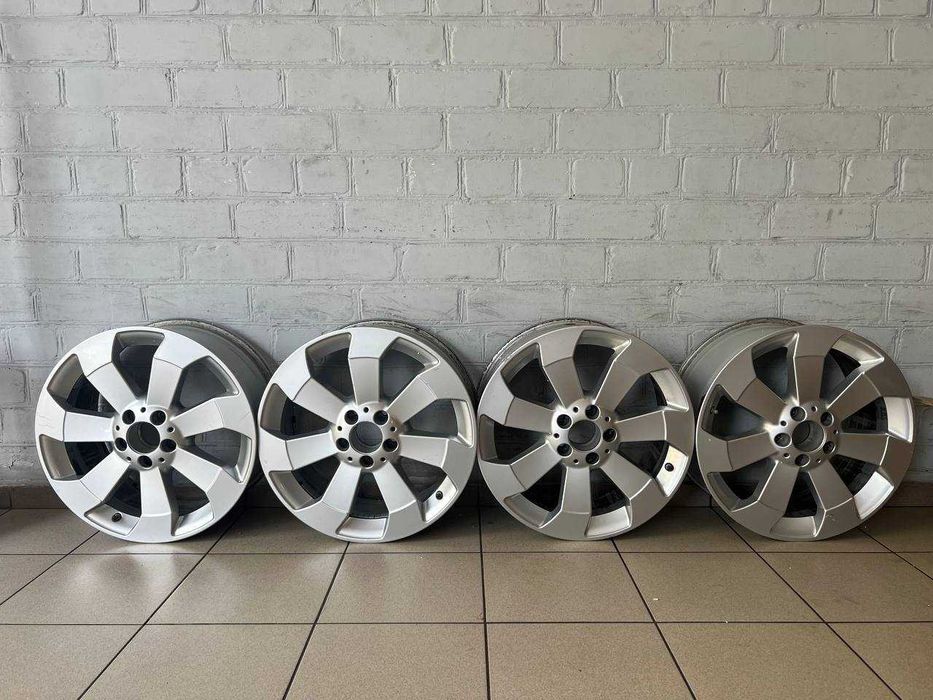 Диск колісний литий комплект R18 8J R18 8/5112/56.5/66.6 MERCEDES-BENZ