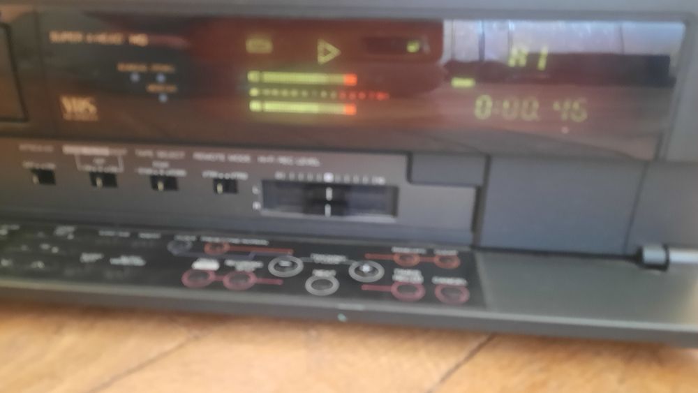 Magnetowid panasonic stereo 4 głowicowy Sp Lp