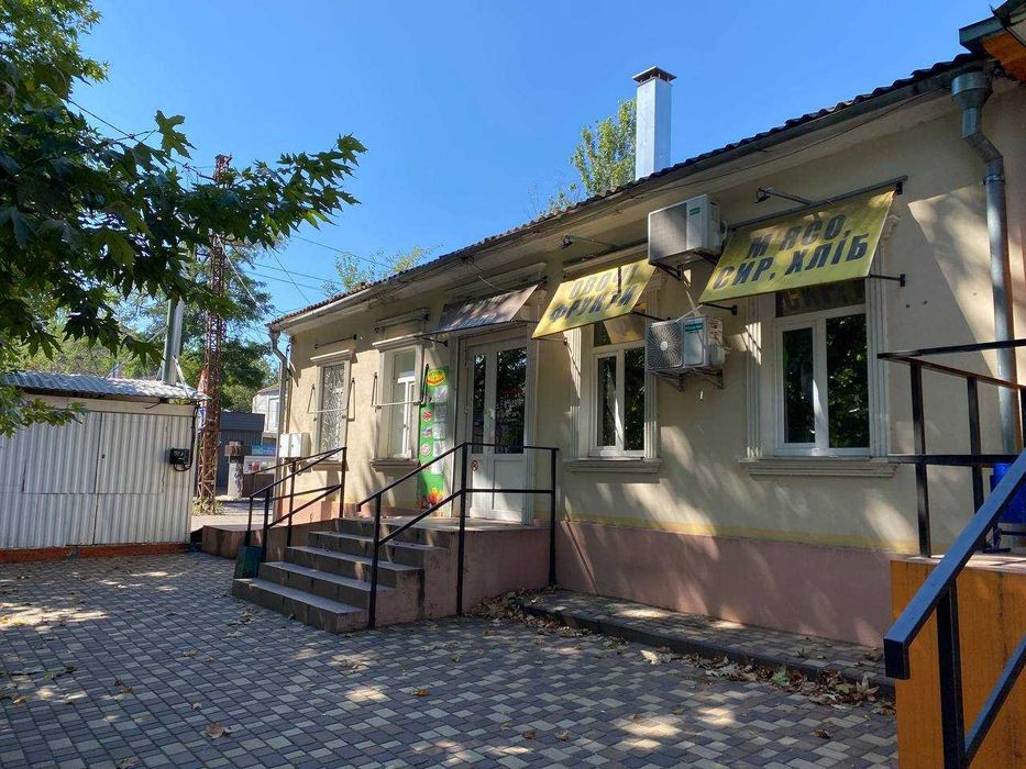 Центр Декабристів торгове приміщення 70 кв.м. прохідняк ремонт