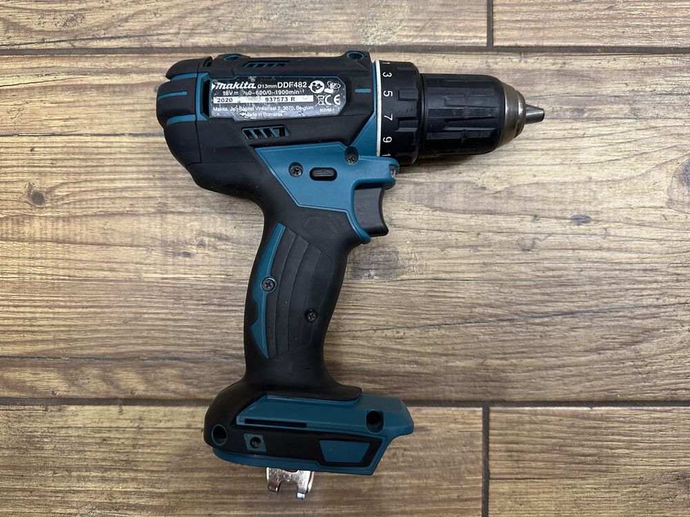 Wiertarko-wkrętarka Makita DDF482