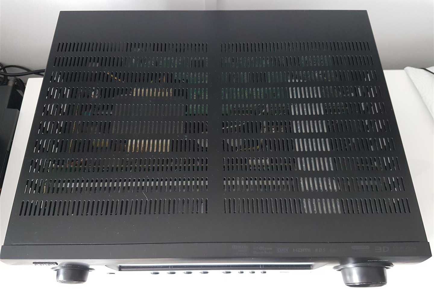 Amplituner Denon AVR-1912 USB.