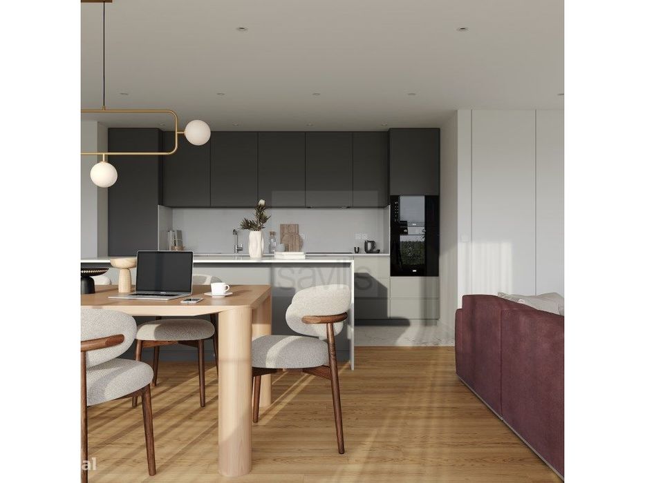 Apartamento T2 com varanda, em Serralves