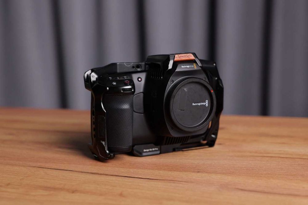 kamera blackmagic pocket 6k pro, delikatnie uszkodzona, 100% sprawna.
