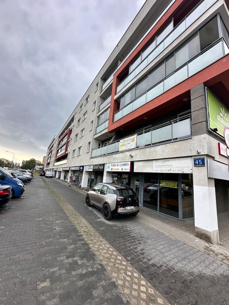 Lokal uslugowy do wynajecia 30m2 przy Ulicy Powstańcow Ślaskich 45