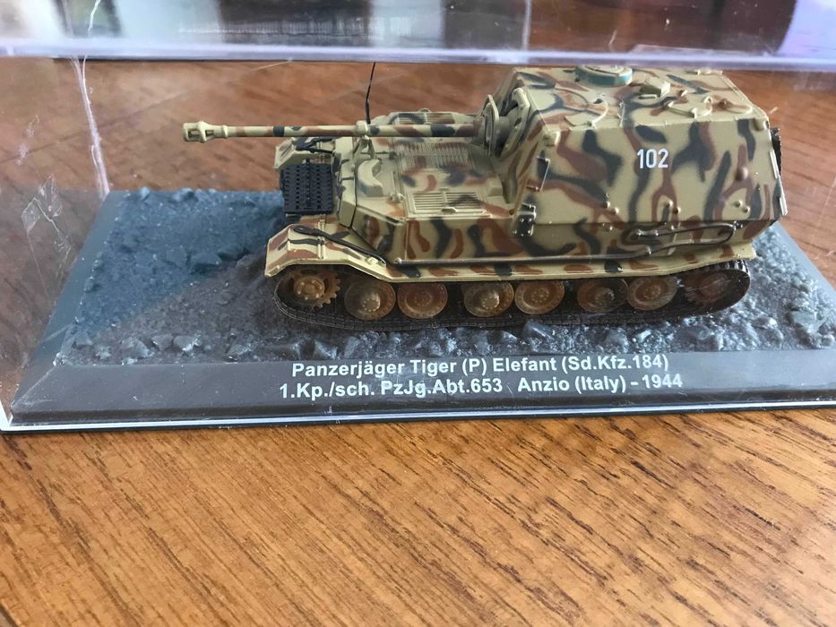 2 Tanques Panzer Tiger 2ª guerra escala 1/72