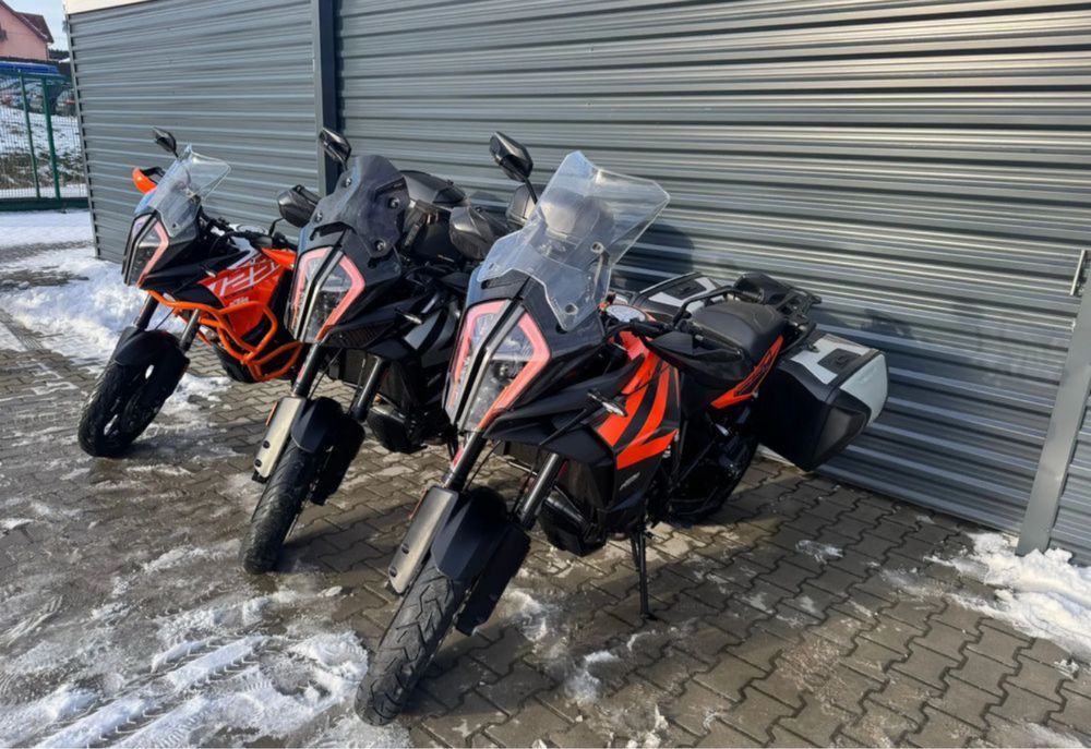 KTM 1290 Super Adventure R 2017-  Пластик/Фара/Та інші зпч...