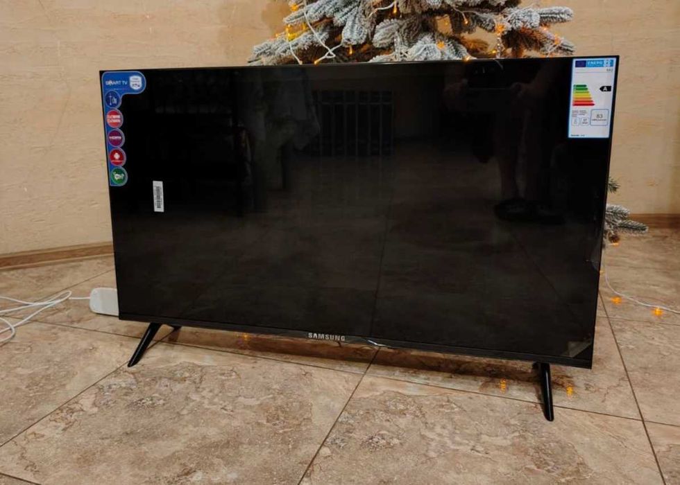 Телевізор samsung 2024 року андроїд 14.0 новий телевизор