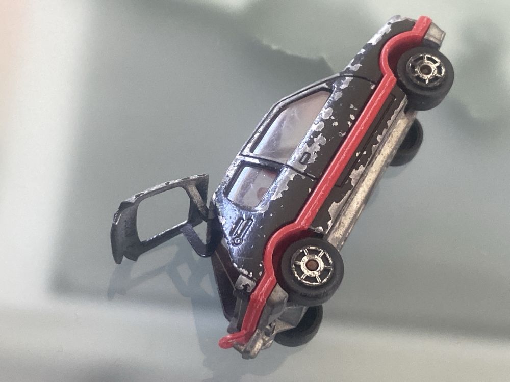 majorette peugeot 205 gti żelezniak autko model
