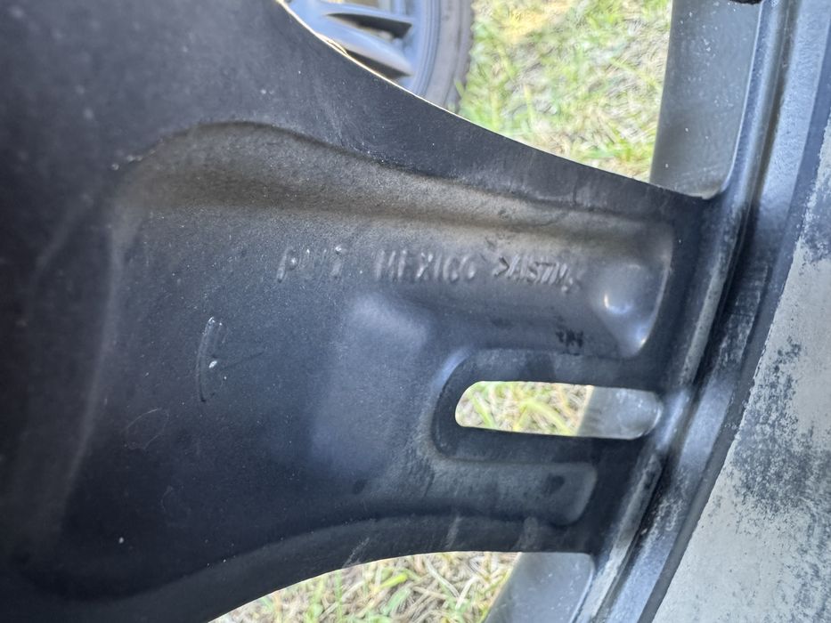 Оригінальні диски Tesla model S R19x8.5 5*120