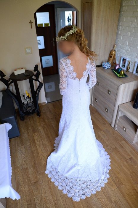 Biała, koronkowa suknia ślubna, syrena z trenem, boho/rustykalna,36/38