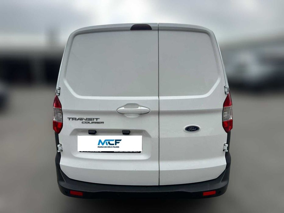 Ford Transit Courier Van 1.5 TDCi de 2017 Salvado
