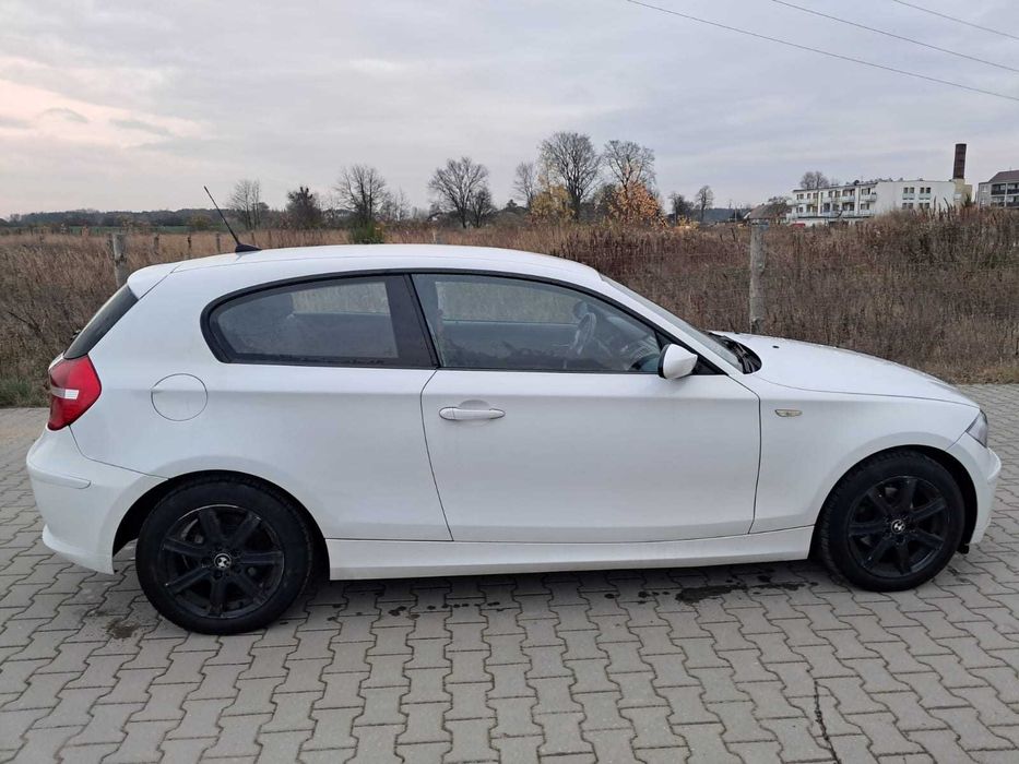 Bmw 1 1.6 130 tys przebiegu benzyna 2008