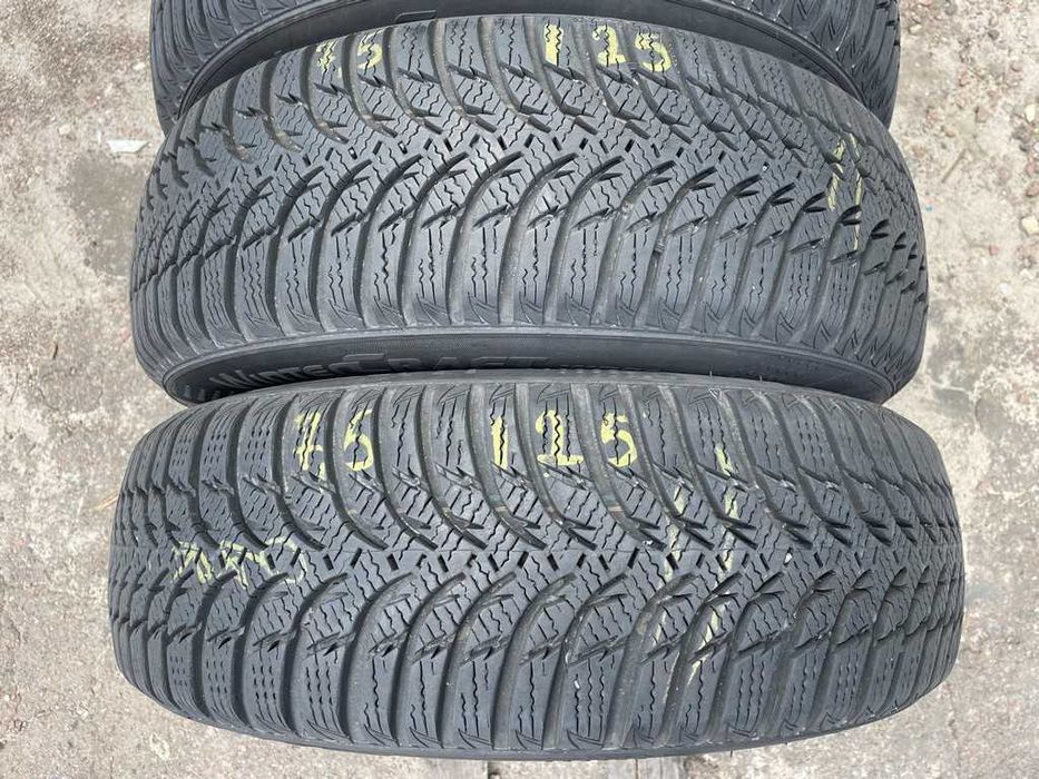Kumho winter Craft wp51 175/65r14 82T шини бу зима 4 штуки